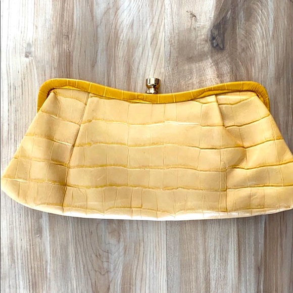 ❤️ Banana Republic Yellow Frame Lock Clutch - Picture 2 of 6